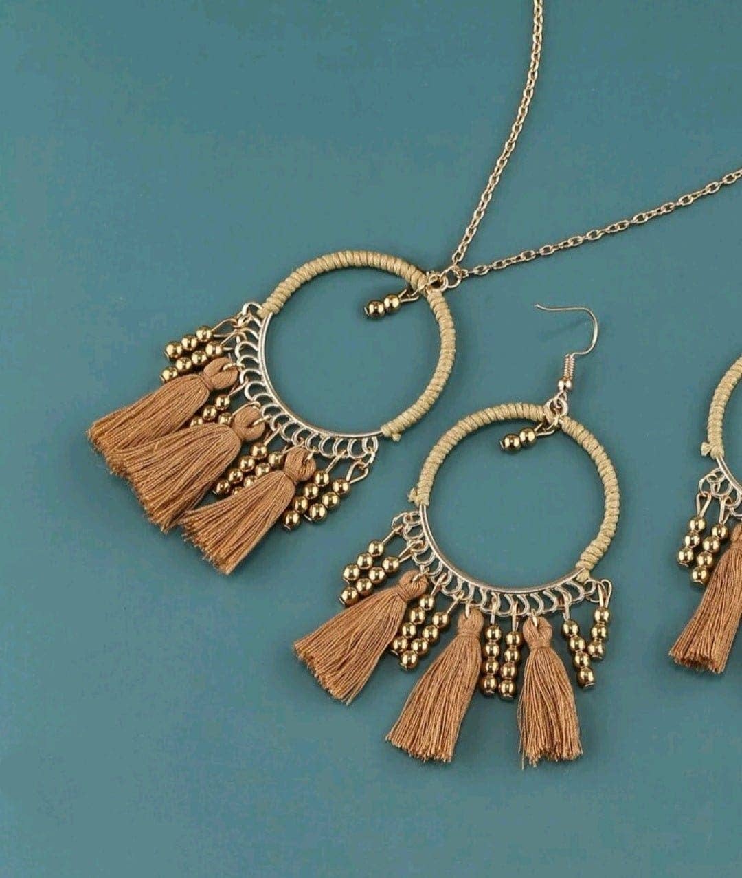 Moving To My Own Rhythm Necklace Set