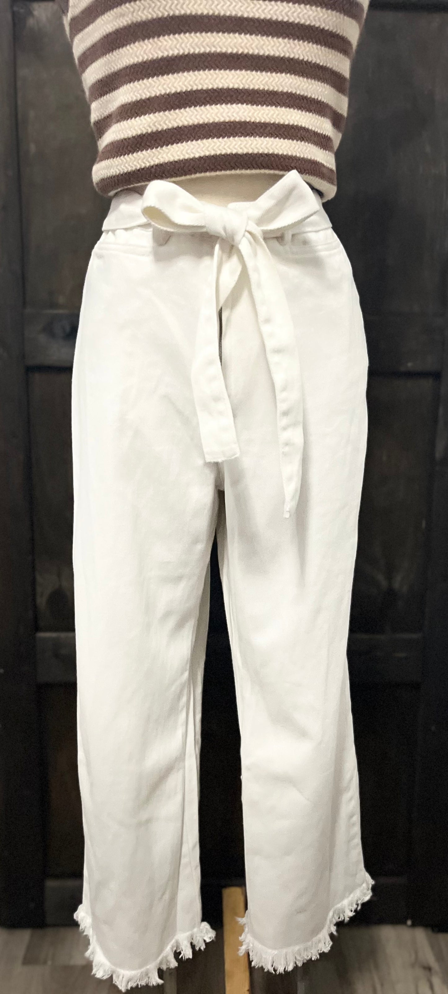 GILLI Raw Hem Zip Front Wideleg Jeans