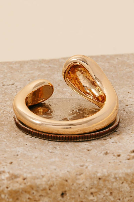 Round Metallic Tear Wrap Around Band Ring