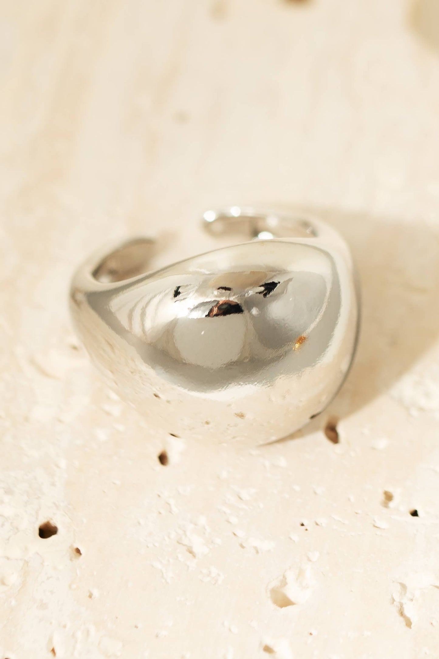 Bold Statement Ring: Silver