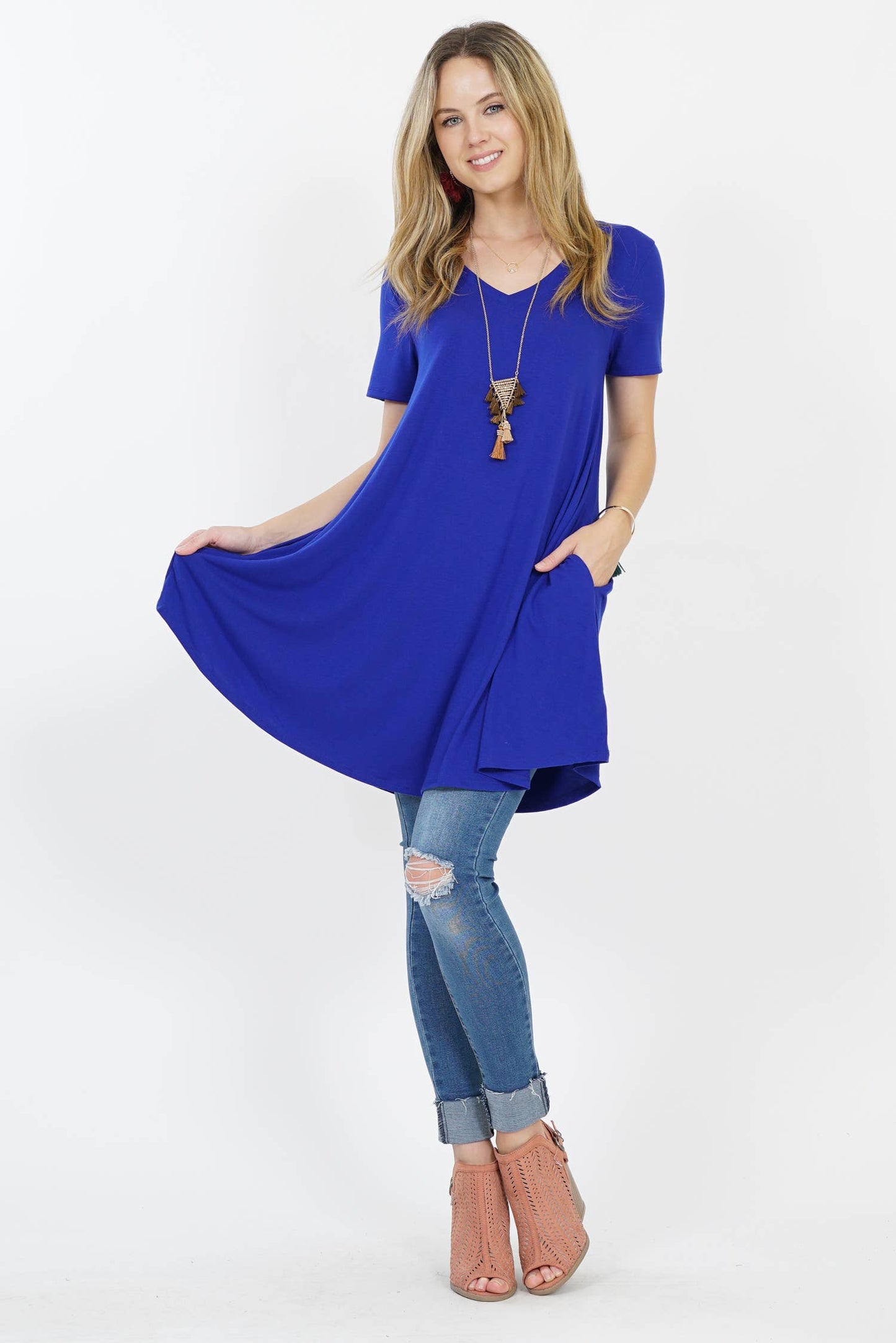 Vneck Curved Hem Two Pocket Tunic