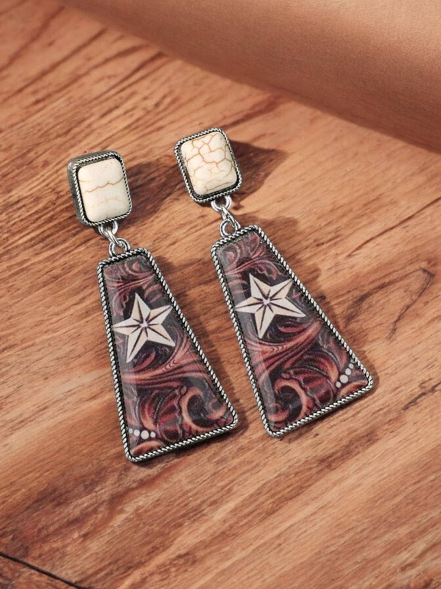 She's A Texas Star Western Fashion Print Earrings: Blue