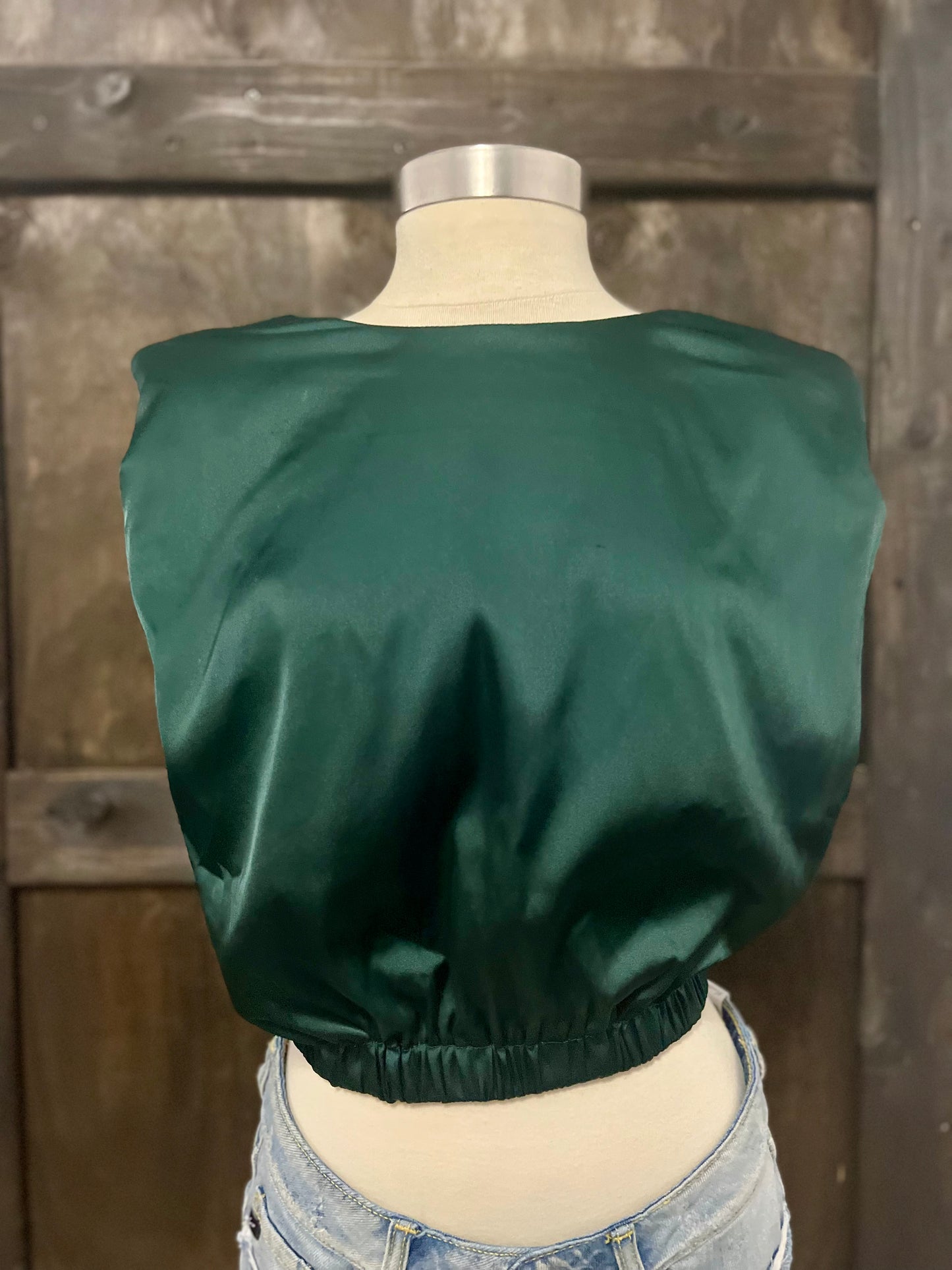 Padded Shoulder Sleeveless Crewneck Cropped Vest Top