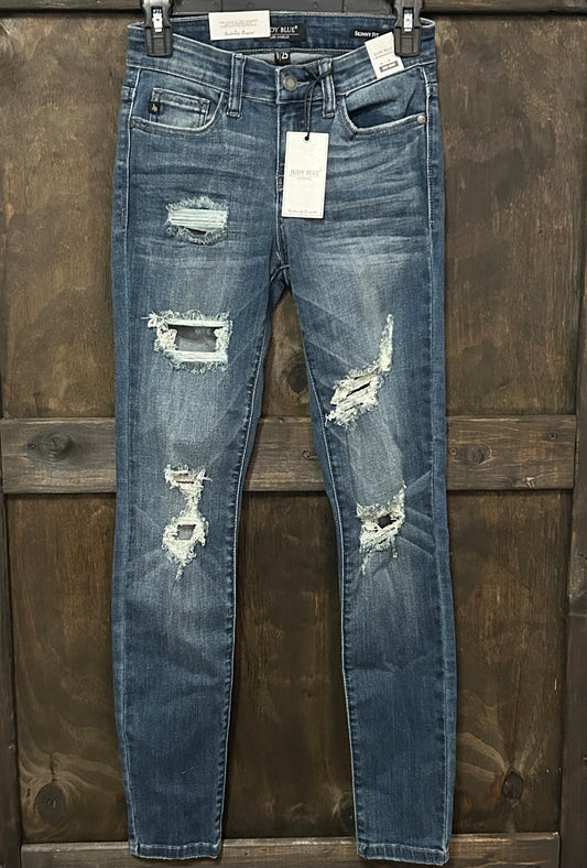 JUDY BLUE Mid Rise Distressed Jean - SKINNY FIT