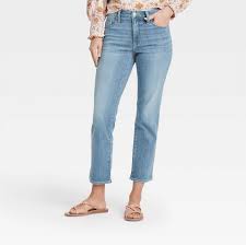 Universal Thread Vintage Straight Medium Wash Jean