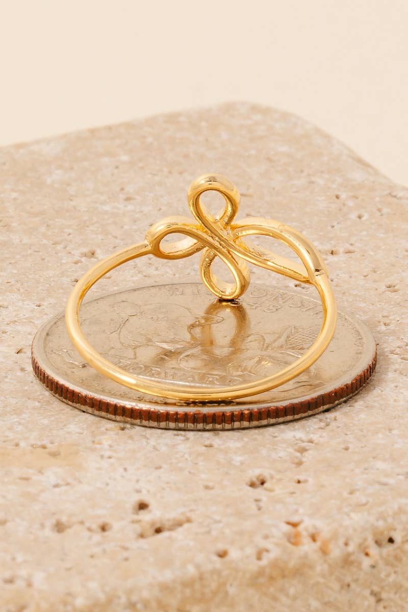 Wavy Wire Cross Band Ring