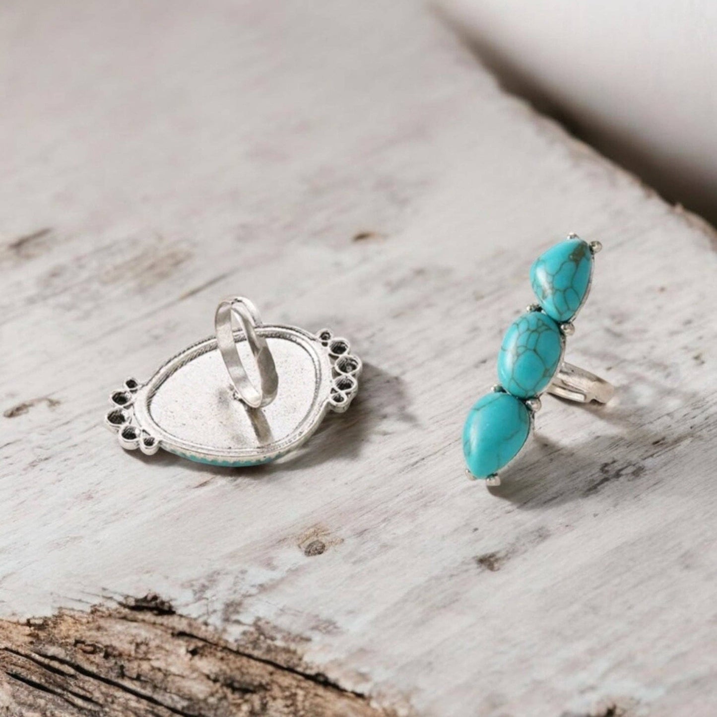Making Statements Adjustable Blue Cowgirl Crackle Stone Rings: Rounder