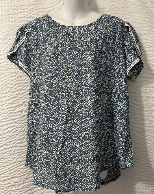 Blue Short-sleeved Polkadot Blouse XL
