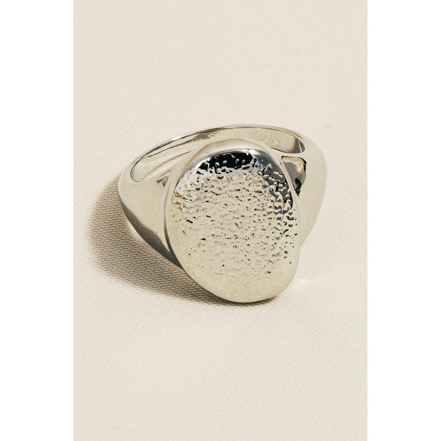 Textured Metallic Signet Band Ring: Rhodium